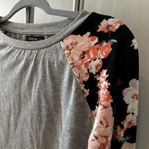 SHEIN floral sleeve top